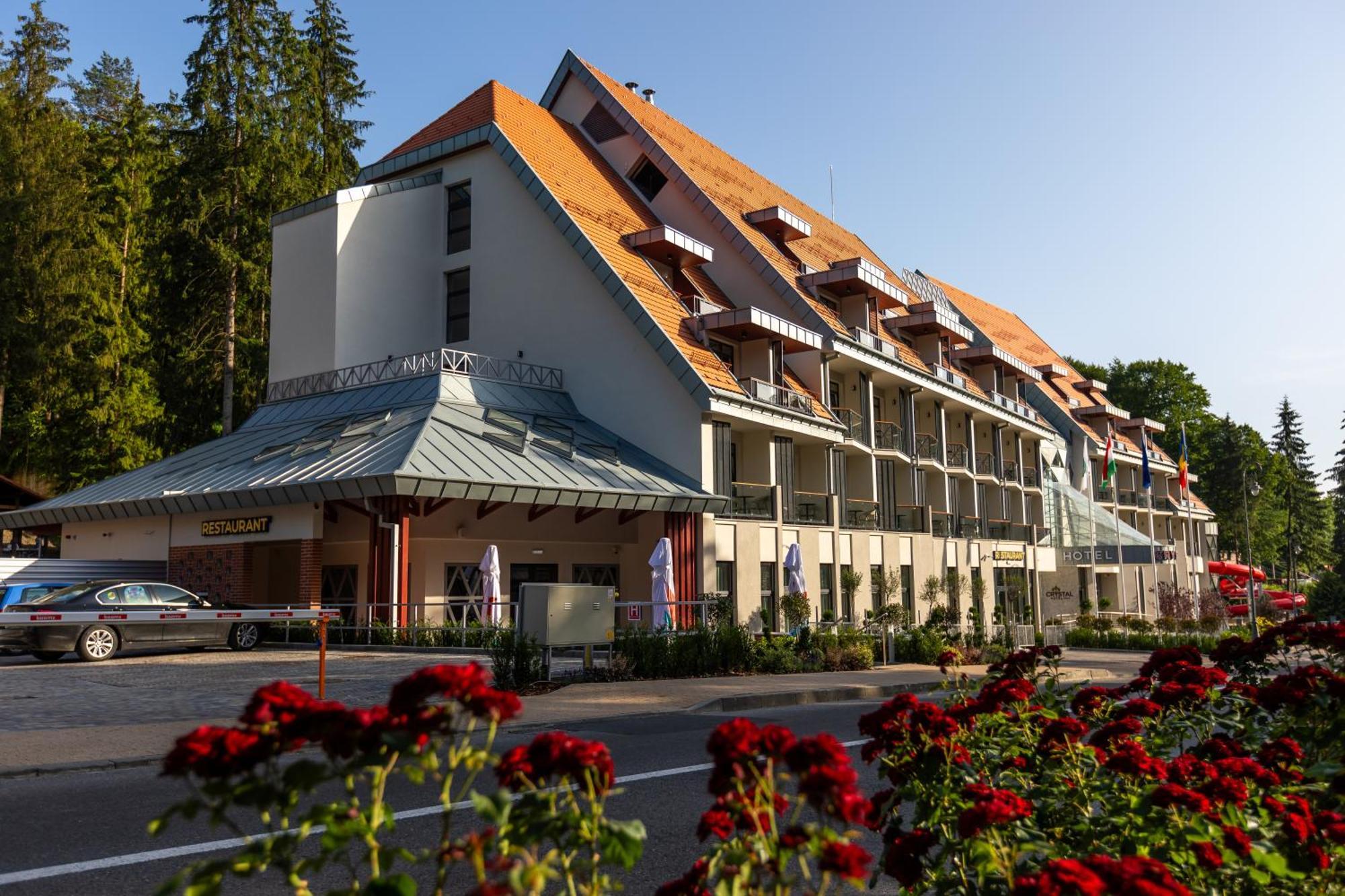 Hotel Crystal Wellness & Spa Superior Совата Экстерьер фото