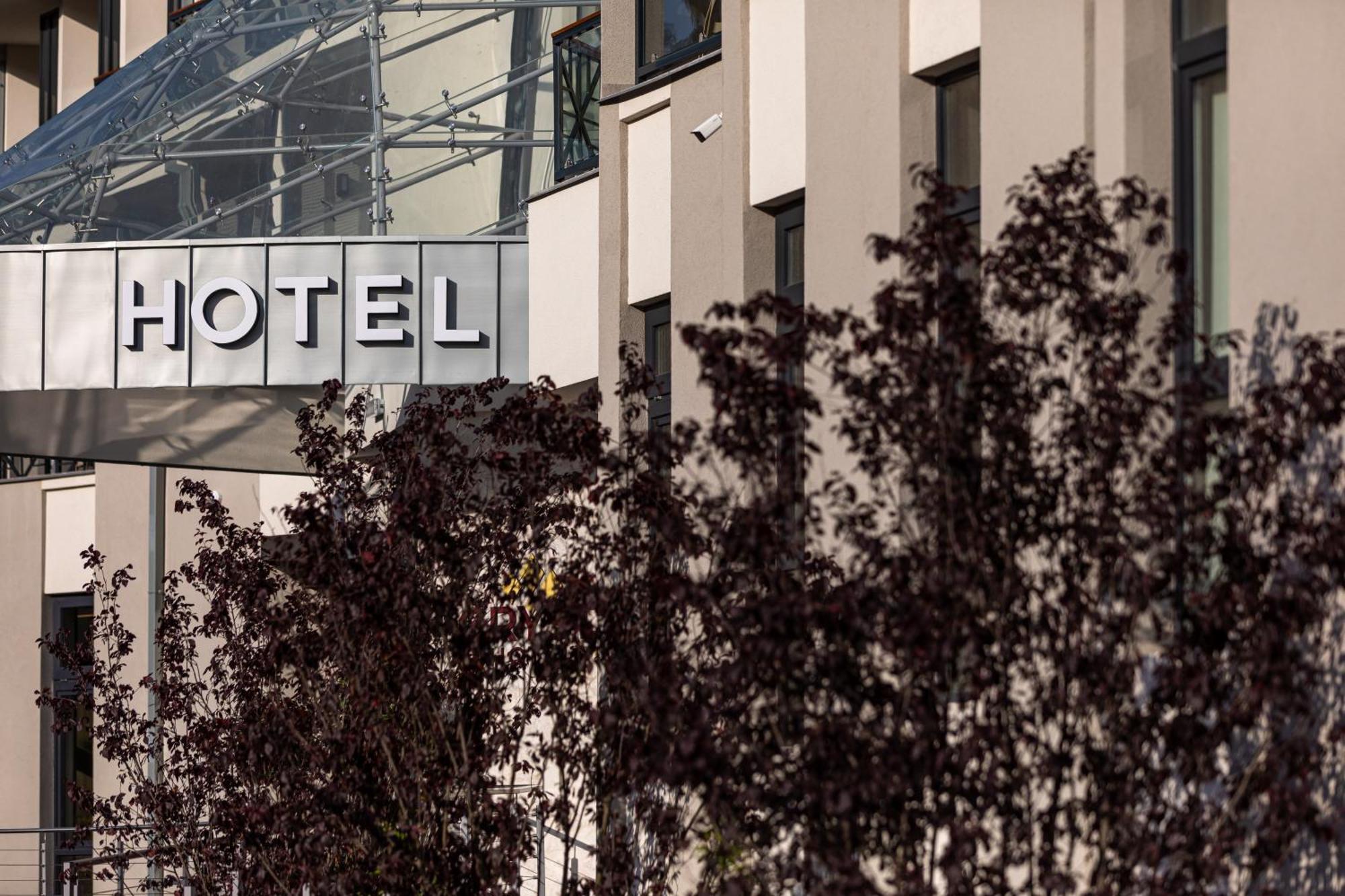 Hotel Crystal Wellness & Spa Superior Совата Экстерьер фото